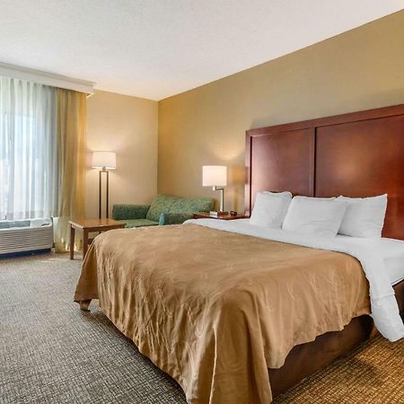 Quality Inn & Suites Olde Town Portsmouth Ngoại thất bức ảnh