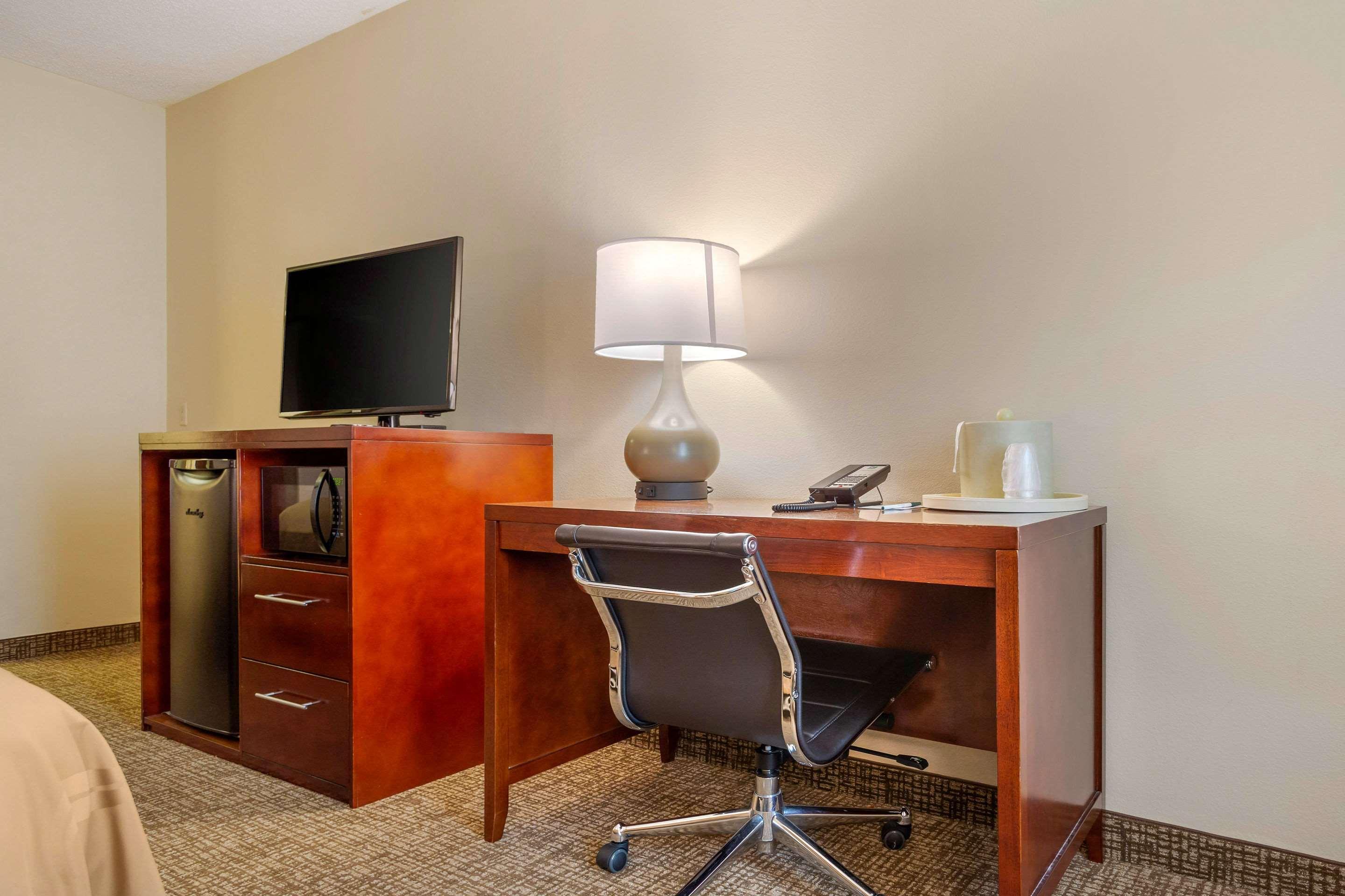 Quality Inn & Suites Olde Town Portsmouth Ngoại thất bức ảnh