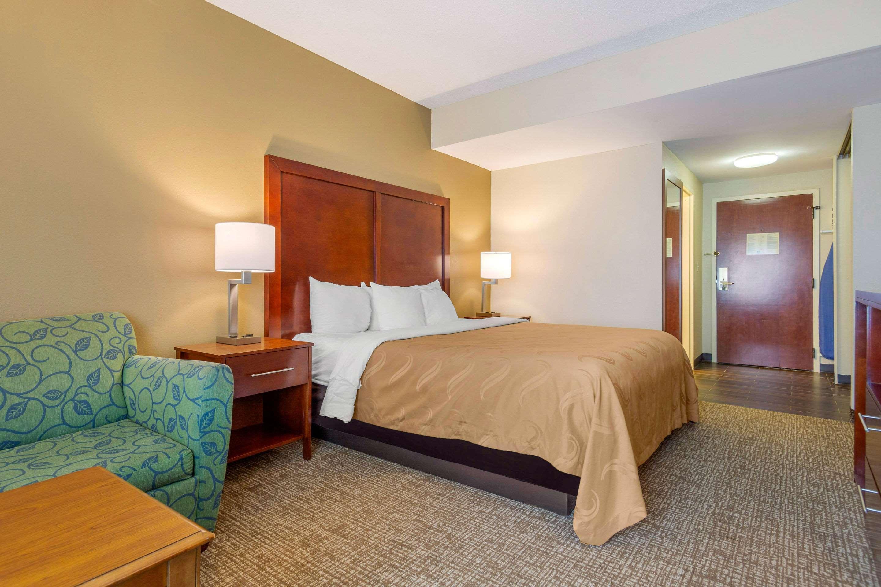 Quality Inn & Suites Olde Town Portsmouth Ngoại thất bức ảnh