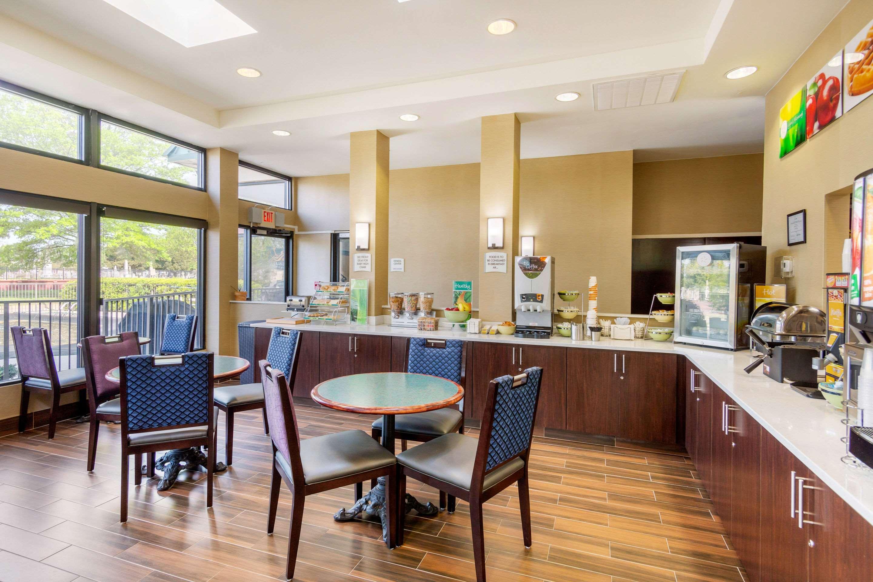 Quality Inn & Suites Olde Town Portsmouth Ngoại thất bức ảnh