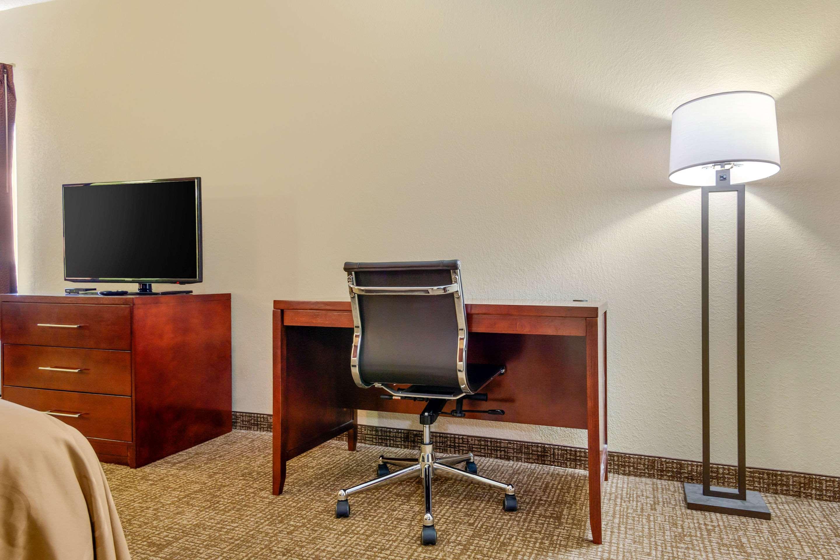 Quality Inn & Suites Olde Town Portsmouth Ngoại thất bức ảnh