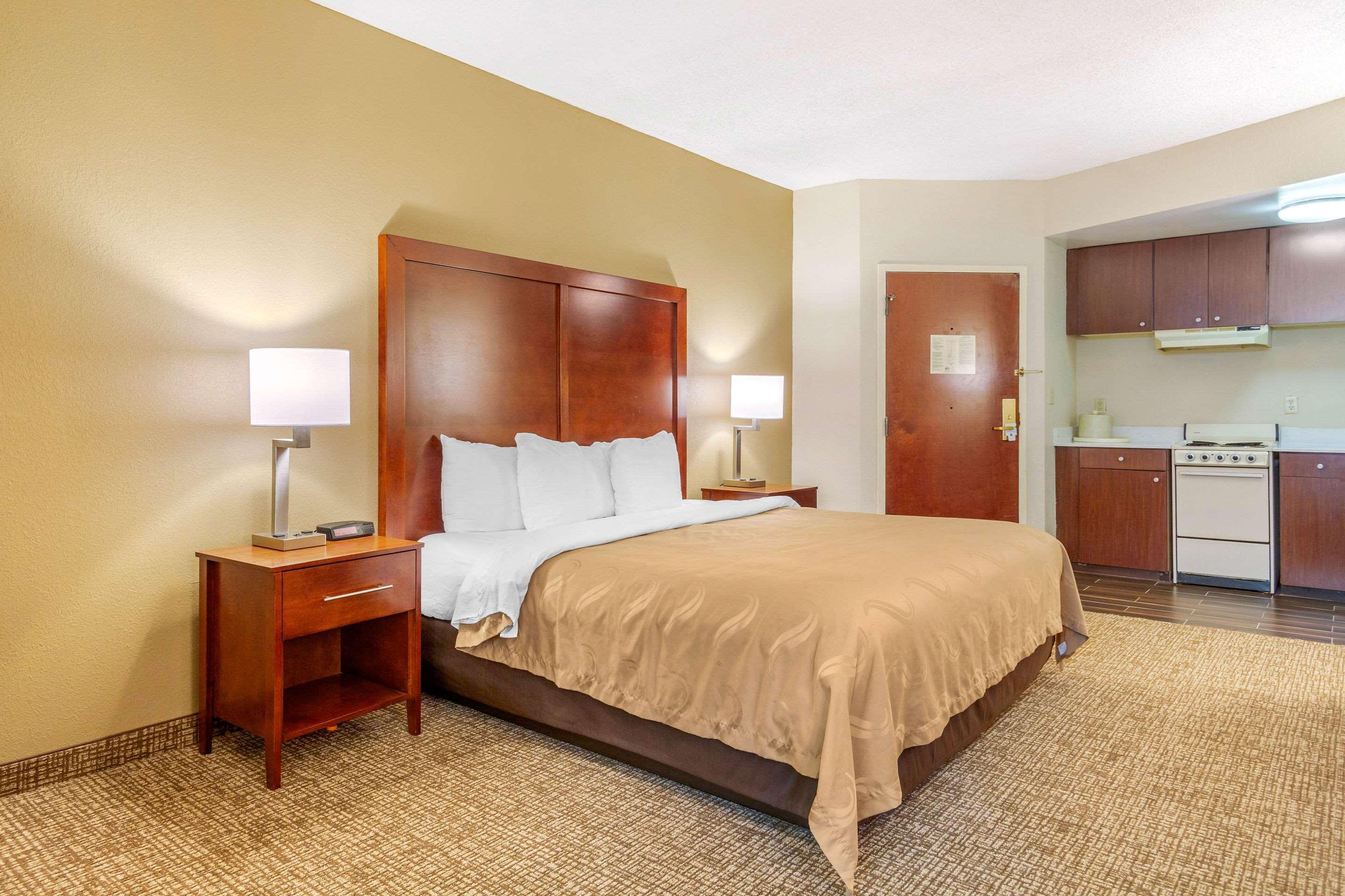 Quality Inn & Suites Olde Town Portsmouth Ngoại thất bức ảnh